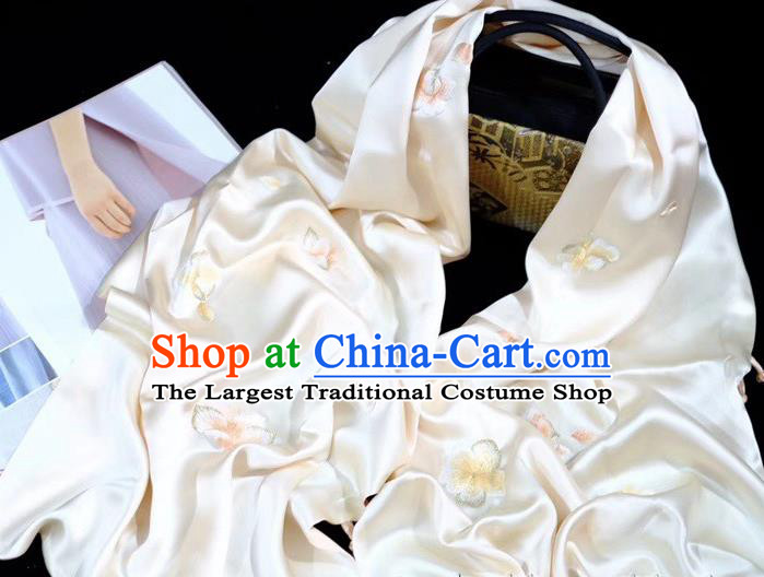 Top Chinese Traditional Embroidered Peach Blossom Scarf Cheongsam Cappa Champagne Silk Tippet Accessories