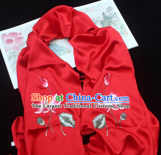 China Traditional Cheongsam Accessories Handmade Suzhou Embroidery Red Silk Scarf Embroidered Lotus Tippet