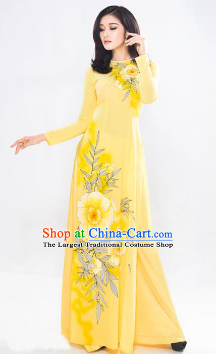 Asian Vietnam Classical Bamboo Pattern Ao Dai Qipao Traditional Vietnamese Costumes Yellow Cheongsam Dress and Loose Pants for Women