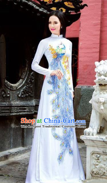Navy blue hand embroidered ao dai for men  Vietnamese clothing, Ao dai,  Chinese fashion men