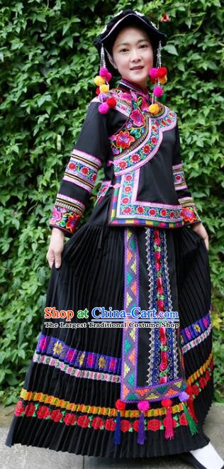 China Guizhou Puyi Ethnic Women Clothing Traditional Bouyei Nationality Folk Dance Black Blouse and Long Skirt with Hat