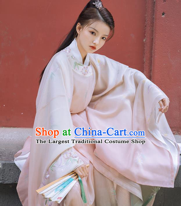 China Song Dynasty Round Collar Robe Traditional Hanfu Dress Ancient Chinese Female Swordsman Costume