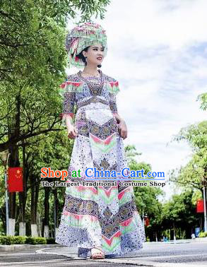 Top China Miao Ethnic Women Costumes Yunnan Minority Nationality Folk Dance Clothing Stage Performance Blouse and Long Skirt With Hat