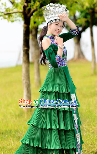 Quality China Miao Ethnic Women Apparels Festival Celebration Green Dress Yunnan Minority Folk Dance Clothing and Headwear