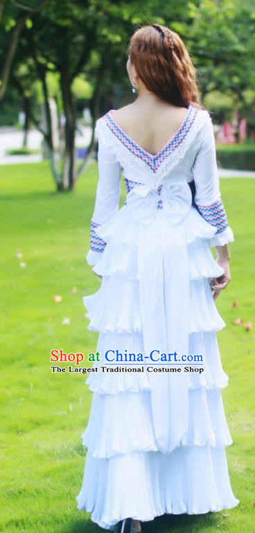 Top Quality China Yao National White Dress Apparels Guizhou Minority Ethnic Bride Costumes Festival Celebration Dance Clothing
