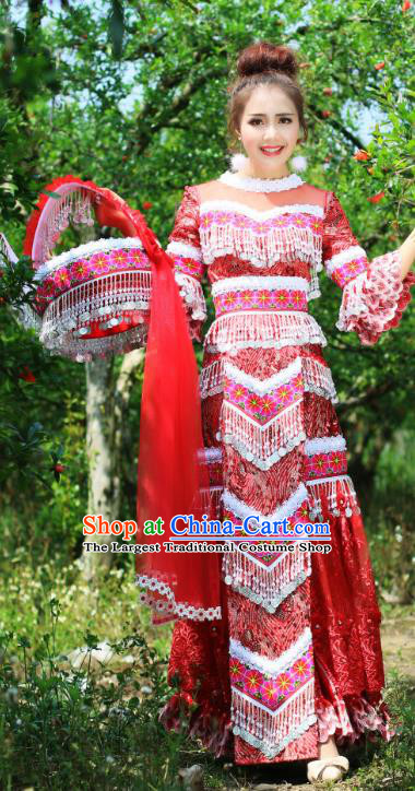 China Yunnan Minority Costumes Traditional Miao Ethnic Folk Dance Apparels Nationality Bride Wedding Red Dress and Headdress