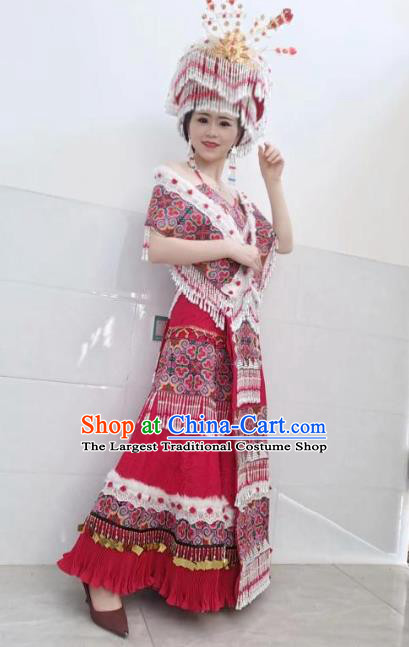 China Yunnan Ethnic Women Clothing Miao Nationality Bride Red Dress Travel Photography Wedding Costumes with Headdress