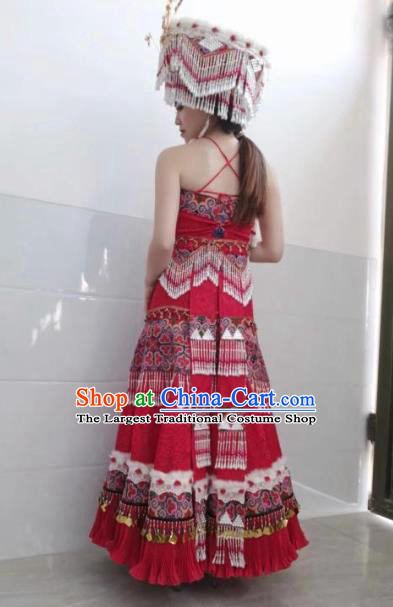 China Yunnan Ethnic Women Clothing Miao Nationality Bride Red Dress Travel Photography Wedding Costumes with Headdress