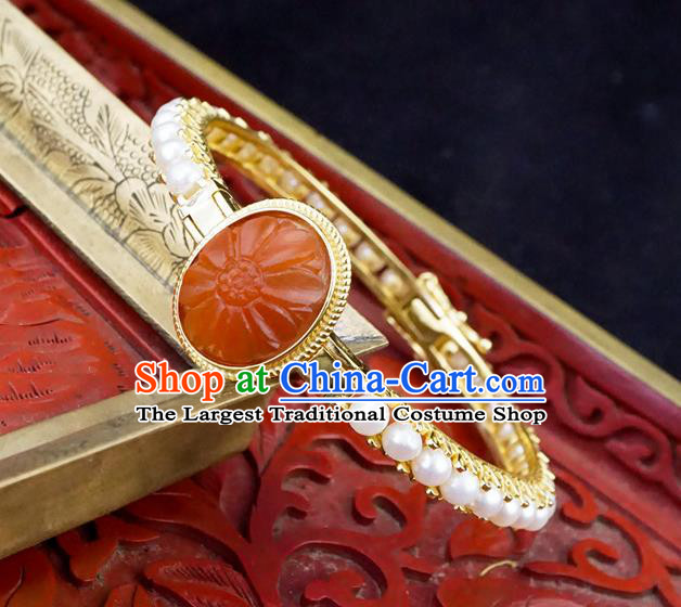 Chinese Traditional Agate Bangle Accessories Ancient Qing Dynasty Court Pearls Bracelet Gems Jewelry