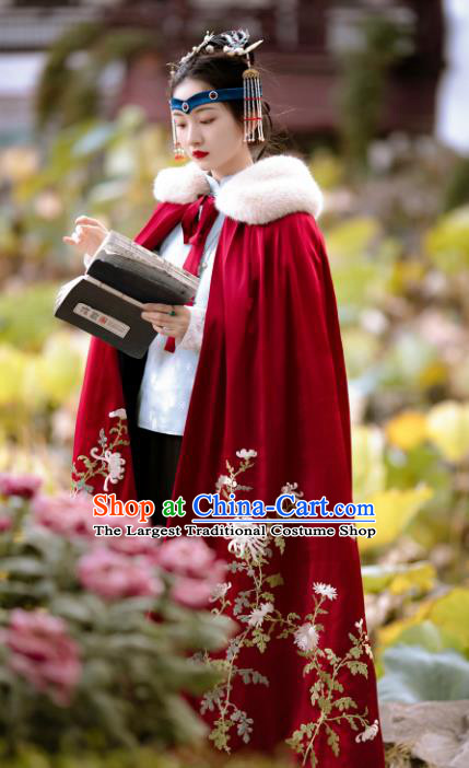 Chinese Traditional Qing Dynasty Costume Ancient Court Lady Embroidered Red Cloak