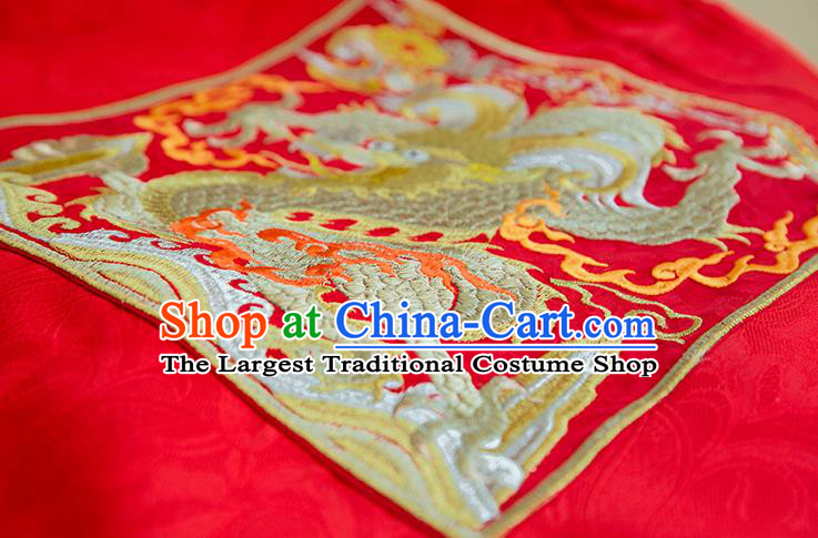 China Ancient Official Embroidered Robe Traditional Ming Dynasty Historical Hanfu Clothing for Men