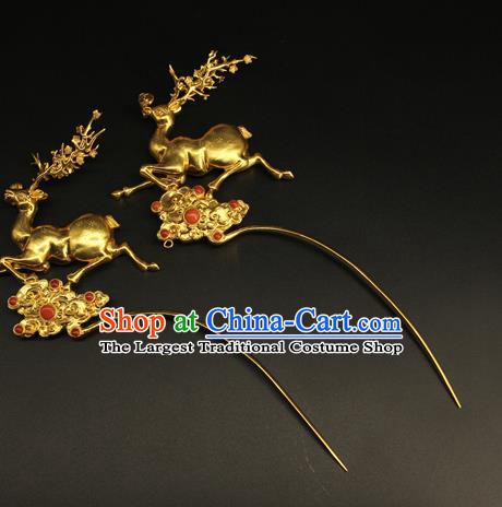 China Ancient Queen Golden Deer Hair Stick Handmade Hair Accessories Traditional Ming Dynasty Hairpin