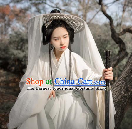 China Traditional Jin Dynasty Female Swordsman Historical Clothing Ancient Noble Beauty White Hanfu Dress