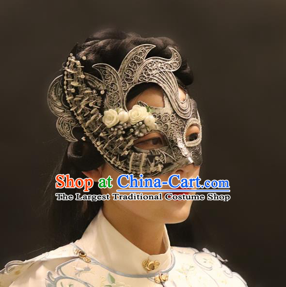 Top Grade Fancy Ball Cosplay Swordsman Face Mask Halloween Stage Performance Accessories