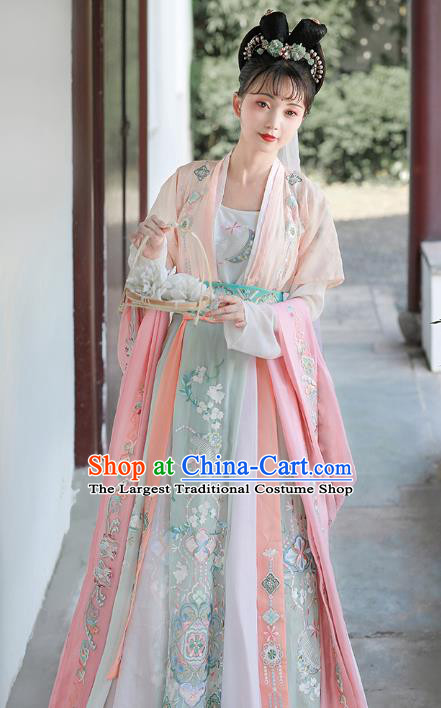 China Song Dynasty Palace Lady Embroidered Dress Ancient Princess Apparels Traditional Hanfu Clothing