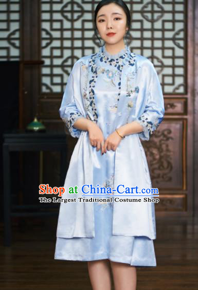 Traditional Chinese National Graceful Embroidered Light Blue Silk Cheongsam Tang Suit Qipao Dress for Women