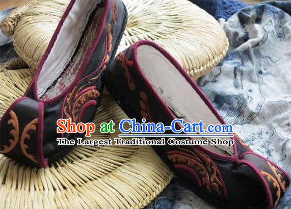 Chinese Handmade Black Embroidered Shoes Hanfu Shoes Traditional National Shoes for Women