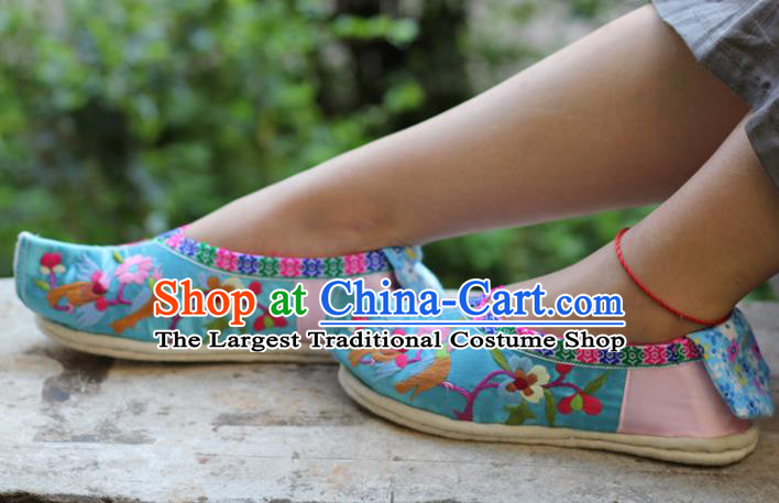 Chinese Handmade Blue Satin Embroidered Shoes Hanfu Shoes Traditional National Shoes for Women
