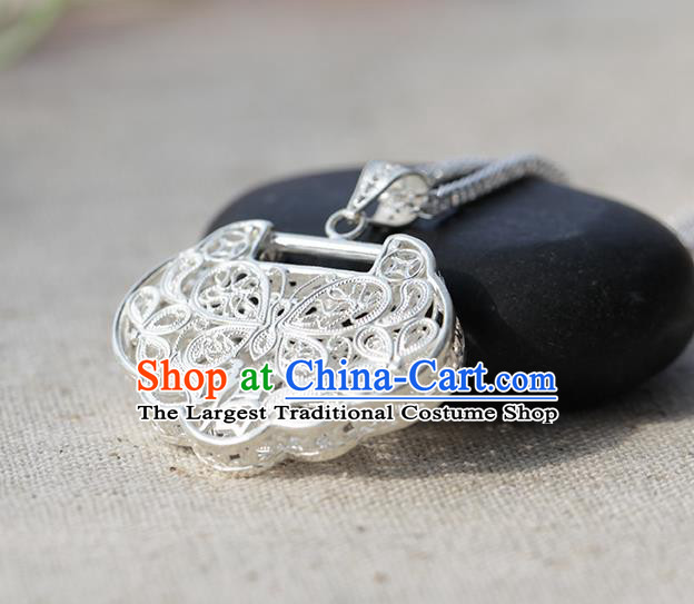 Chinese Traditional Miao Nationality Silver Carving Butterfly Longevity Lock Handmade Ethnic Necklace Accessories for Women