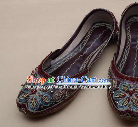 Asian India National Embroidered Purplish Red Leather Shoes Handmade Indian Traditional Folk Dance Shoes for Women