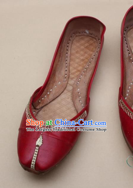 Asian Nepal National Handmade Red Leather Shoes Indian Traditional Folk Dance Shoes for Women