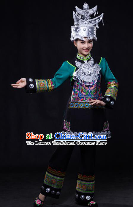 Chinese Traditional Shui Nationality Outfits Ethnic Minority Folk Dance Stage Show Costume for Women