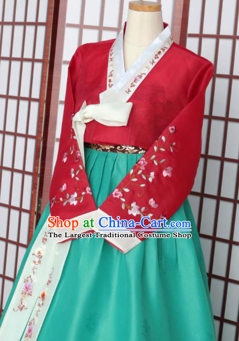 Korean Traditional Hanbok Red Blouse and Green Dress Outfits Asian Korea Wedding Fashion Costume for Women