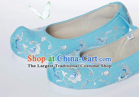 Chinese Traditional Handmade Blue Embroidered Shoes Opera Shoes Hanfu Shoes Ancient Princess Shoes for Women