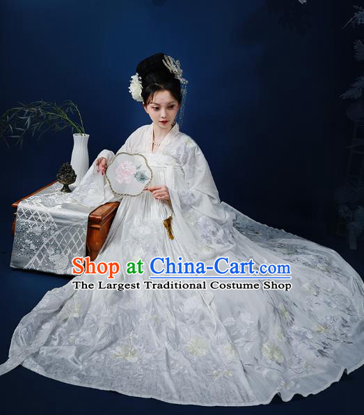 Chinese Tang Dynasty Royal Princess White Embroidered Dress Traditional Ancient Imperial Consort Costumes for Women