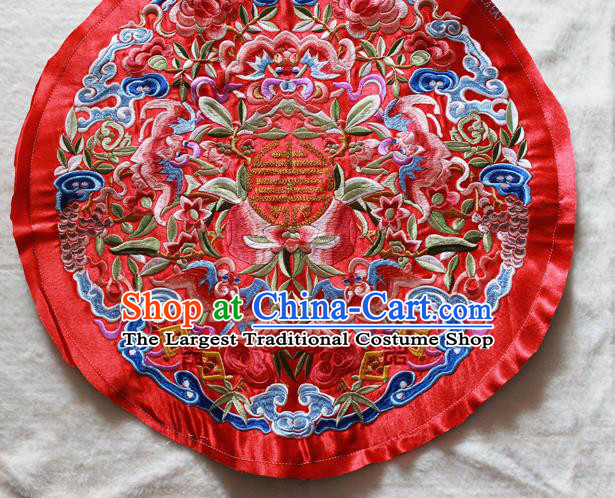 Chinese Traditional Embroidered Bats Peach Red Round Patch Embroidery Craft Embroidering Accessories