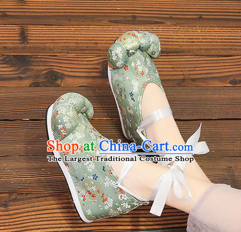 Chinese Traditional Classical Pattern Green Satin Embroidered Shoes Princess Shoes Opera Shoes Hanfu Shoes for Women