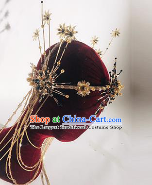 Traditional Chinese Stage Show Tassel Golden Hair Clasp Headdress Handmade Catwalks Hair Accessories for Women