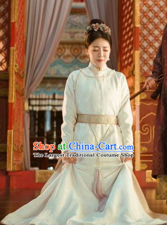 Chinese Ancient Drama Empress of the Ming Dynasty Court Maid Hu Shanxiang Replica Costumes and Headpiece Complete Set