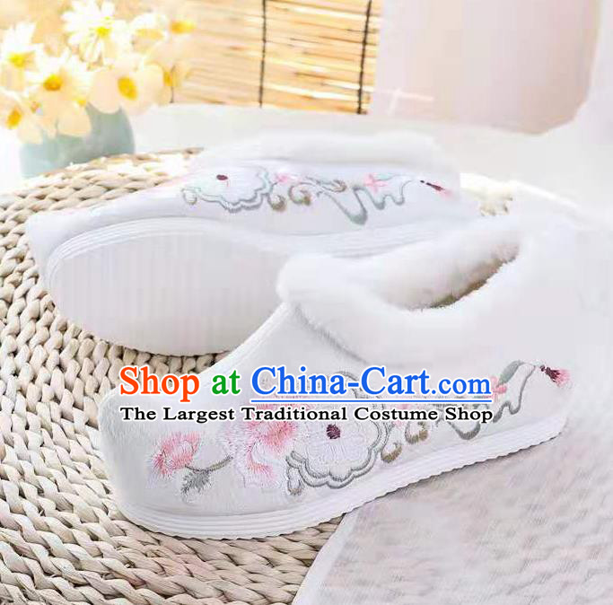 Chinese Winter Embroidered White Shoes Hanfu Shoes Women Shoes Opera Shoes Princess Shoes