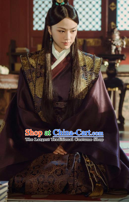 Ancient Drama Chinese Ming Dynasty Noble Consort Sun Ruowei Replica Costumes and Headpiece Complete Set