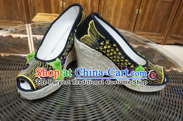Traditional Chinese Handmade Ethnic Black Toe Sandals Yunnan National Shoes Embroidered Shoes for Women