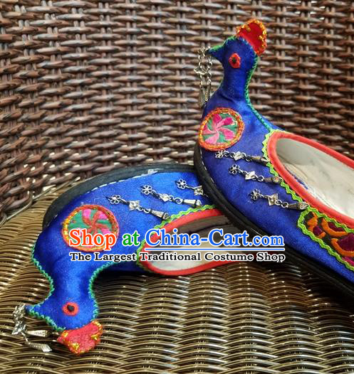 Traditional Chinese Ethnic Blue Mandarin Duck Shoes Embroidered Shoes Yunnan National Shoes for Women
