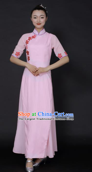 Chinese Fan Dance Pink Qipao Dress Traditional Classical Dance Stage Performance Costume for Women