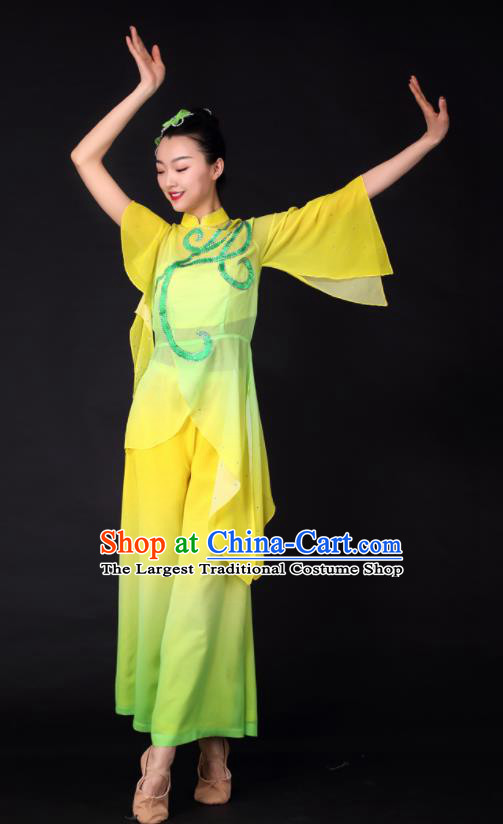 Chinese Classical Dance Fan Dance Yellow Clothing Traditional Stage Performance Costume for Women