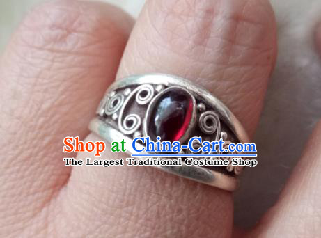 Chinese Zang Nationality Silver Garnet Rings Handmade Traditional Tibetan Ethnic Jewelry Accessories for Women