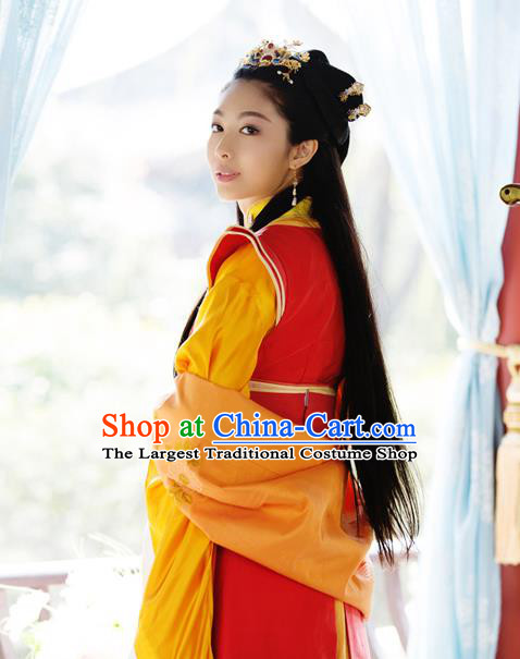 Chinese Historical Drama The Eternal Love Ancient Princess Rani Qu Paner Costume and Headpiece for Women