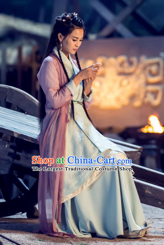 Chinese Ancient Han Dynasty Female Swordsman Ji Jiang Dress Historical Drama Hero Dream Costume and Headpiece for Women