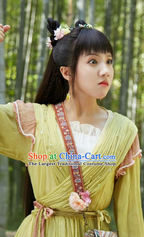 Chinese Ancient Maidservant Historical Costumes and Hairpins Drama the Birth of the Dream King A Fu Yellow Dresses