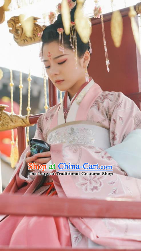 Chinese Ancient Palace Princess Dress Apparels Garment and Hair Accessories Drama To Get Her Royal Lady Cha Ruirui Costumes