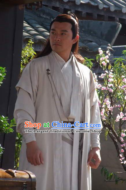 Chinese Ancient Kawaler Costumes Apparels Garment Drama Butterfly Sword Swordsman Lv Xiangchuan Clothing and Headwear