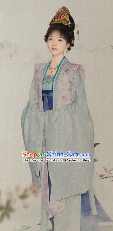 Ancient Chinese Royal Princess Garment Song Dynasty Drama Serenade of Peaceful Joy Zhao Huirou Historical Costumes and Headdress