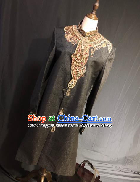 Indian Traditional Embroidered Black Coat Asian Hui Nationality Bridegroom Wedding Costume for Men