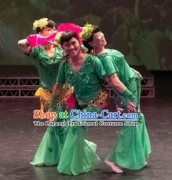 Chinese Trio Happy Spring Fan Dance Green Outfits Traditional Folk Dance Stage Performance Costume for Women