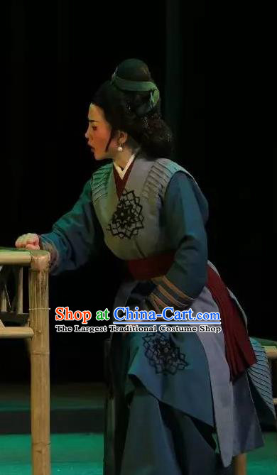 Chinese Shaoxing Opera Elderly Female Costumes and Headdress He Wenxiu Yue Opera Laodan Dress Country Woman Garment Apparels