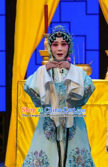 Chinese Kun Opera Hua Tan Diva Apparels Costumes and Hair Accessories Full Bed Wat Traditional Kunqu Opera Young Mistress Actress Dress Garment